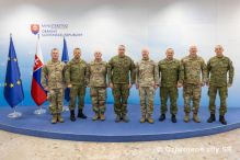 Nvteva z Indiany posiluje spoluprcu v oblasti vzdelvania poddstojnkov